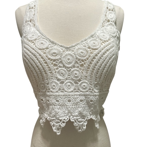 Rebellion Ivory Crochet Lace Bralette - Picture 3 of 6